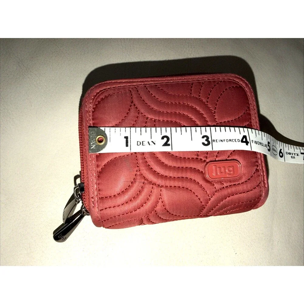 lug zip wallet